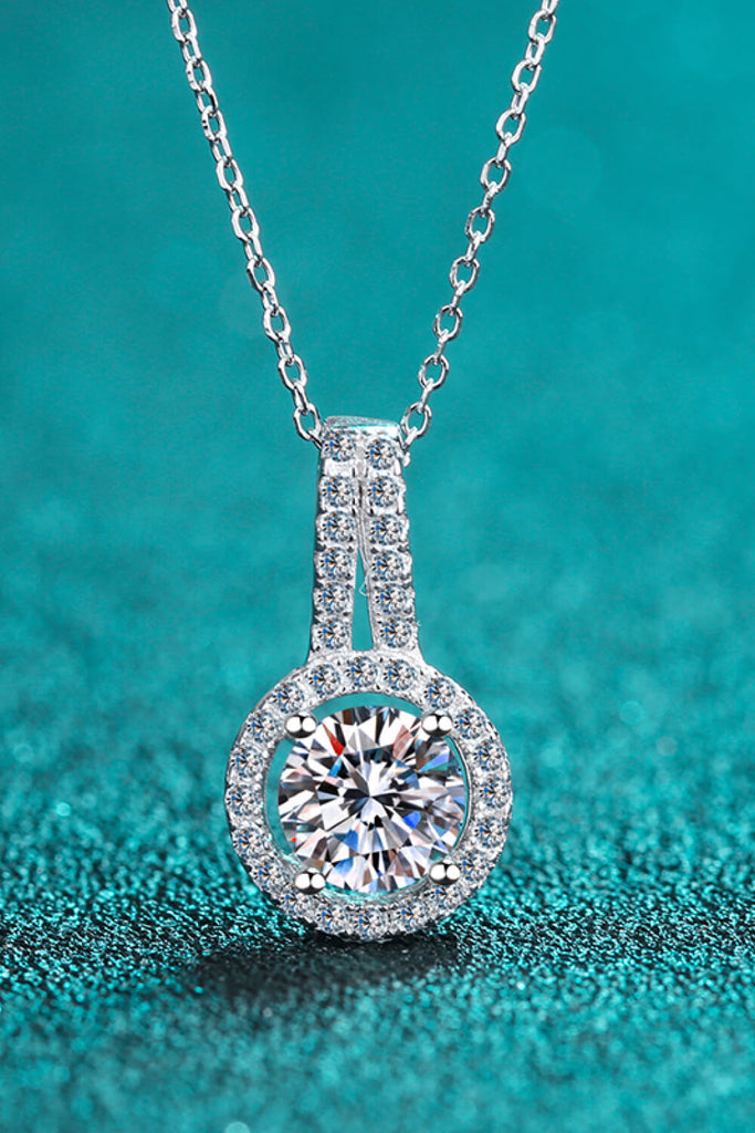 Build You Up Moissanite Round Pendant Chain Necklace - Scarlet Avenue