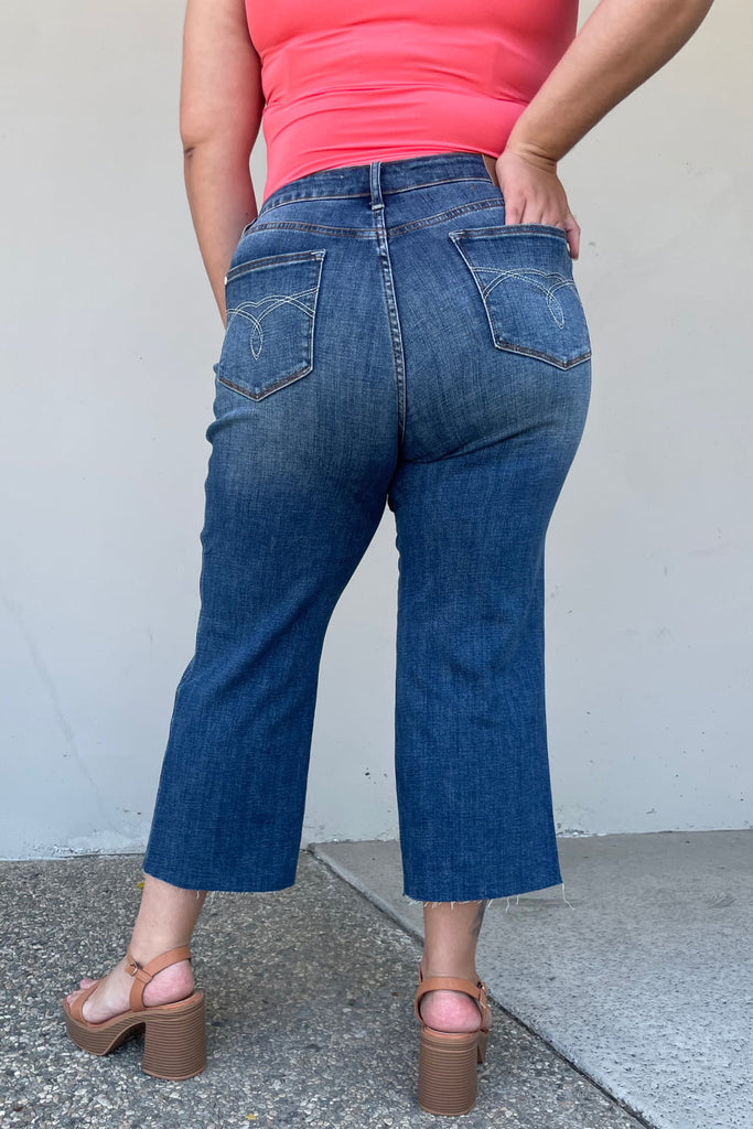 Judy Blue Renee Full Size Medium Wash Wide Leg Cropped Jeans - Scarlet Avenue